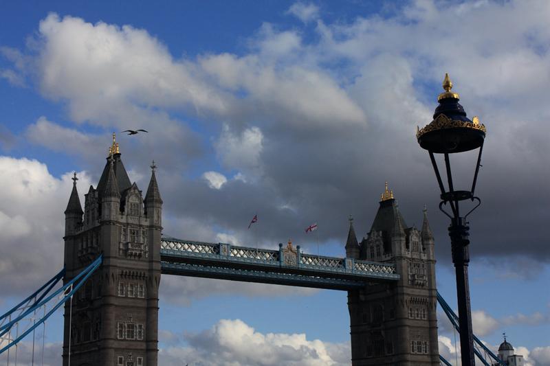 105-Tower Bridge,5 aprile 2010.JPG